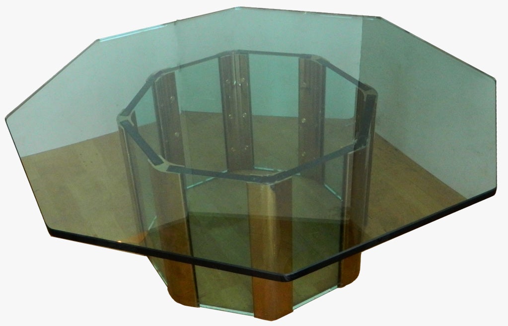 Mid-Century Modern PACE Table basse octogonale moderne du milieu du siècle en verre et laiton, plateau en verre lourd en vente