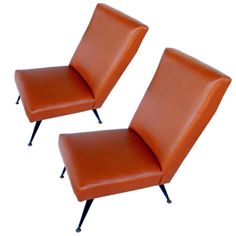 Pair of Marco Zanuso Brown Leather & Brass Slipper Chairs by Arflex Italy 1955 For Sale