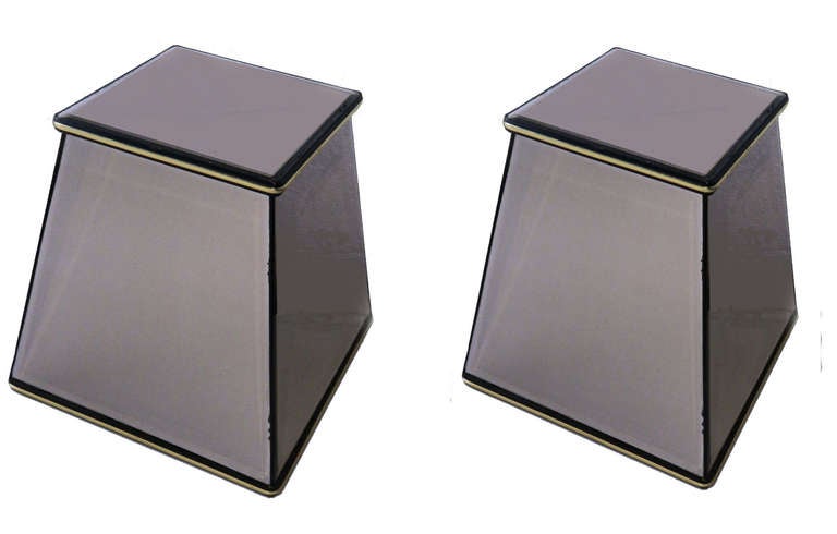 20th Century Pair of Italian Mirrored Pedestals For Sale