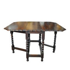 Antique English 19th Century Gateleg Piecrust Table