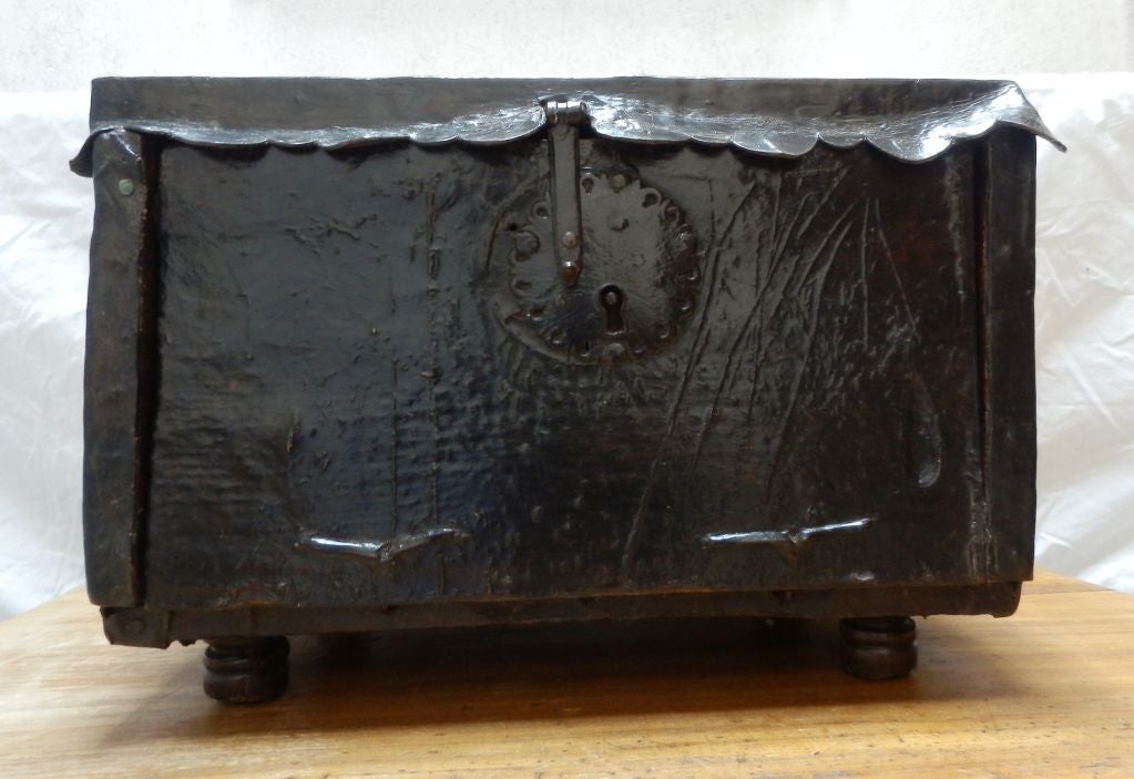 18th C Spanish Colonial Leather Covered Vargueño /Traveling Desk For Sale 2