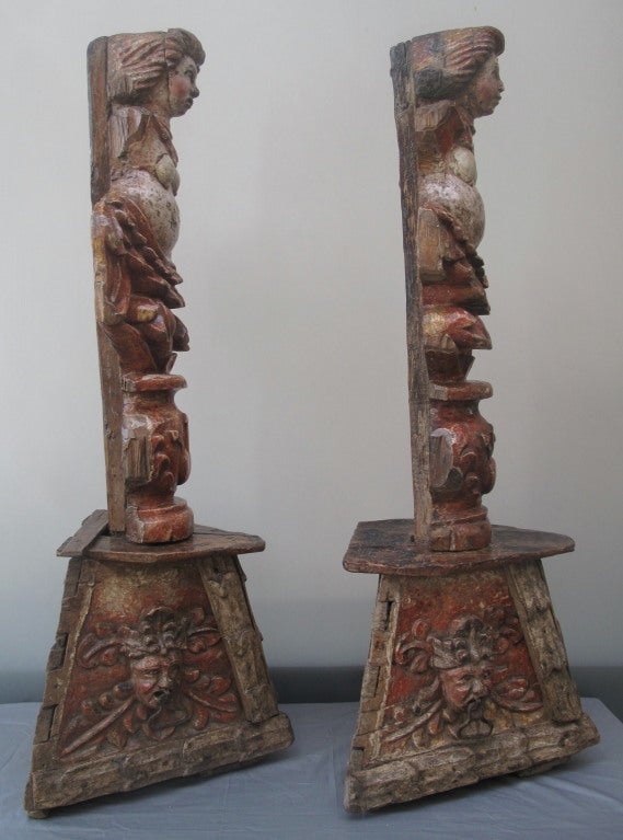 Carved Pair  of XVII-XVIII c Spanish Colonial Caryatid Estipite Columns