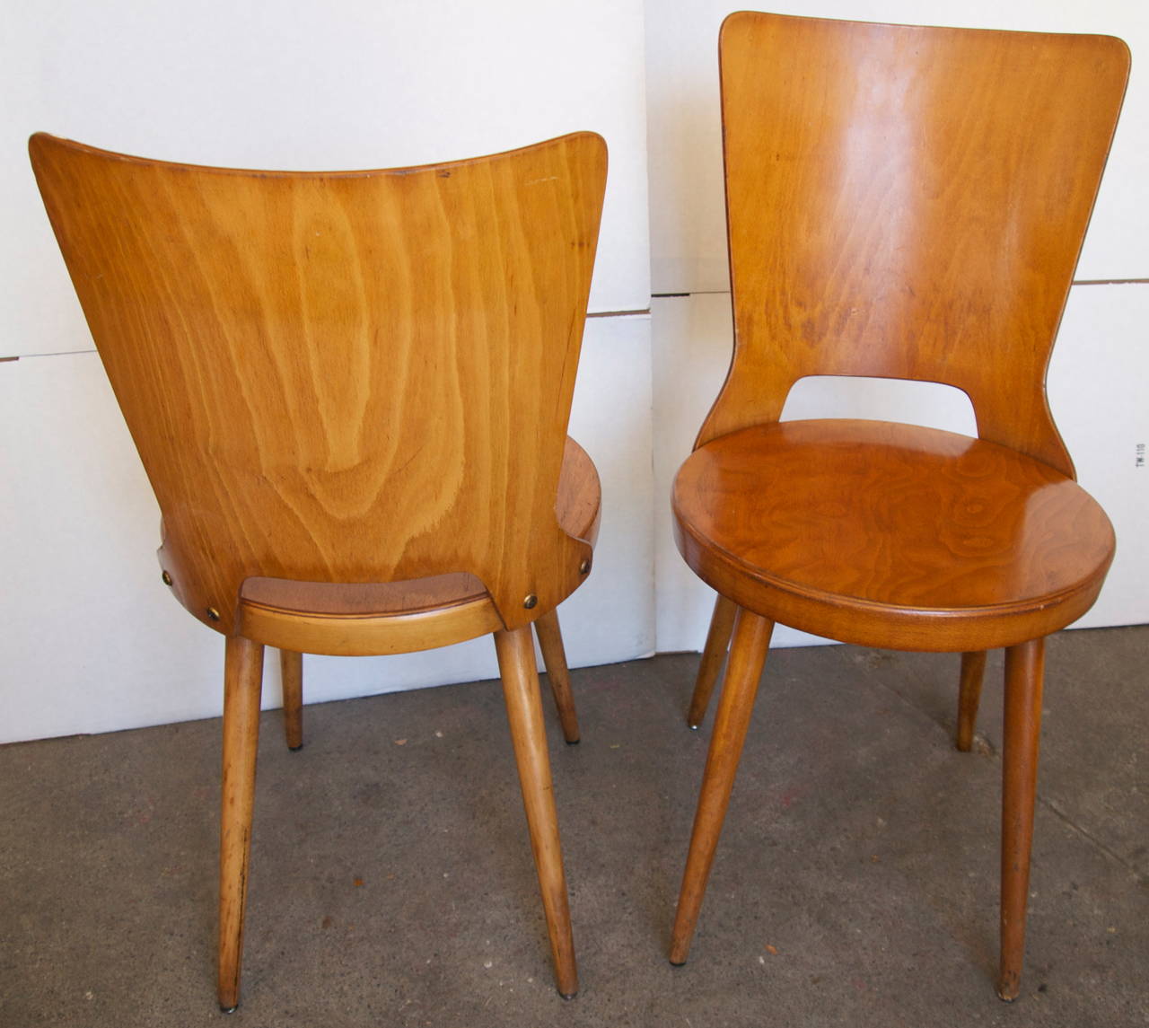 Set of 14 stylish mid-century/modern French Baumann bistro chairs