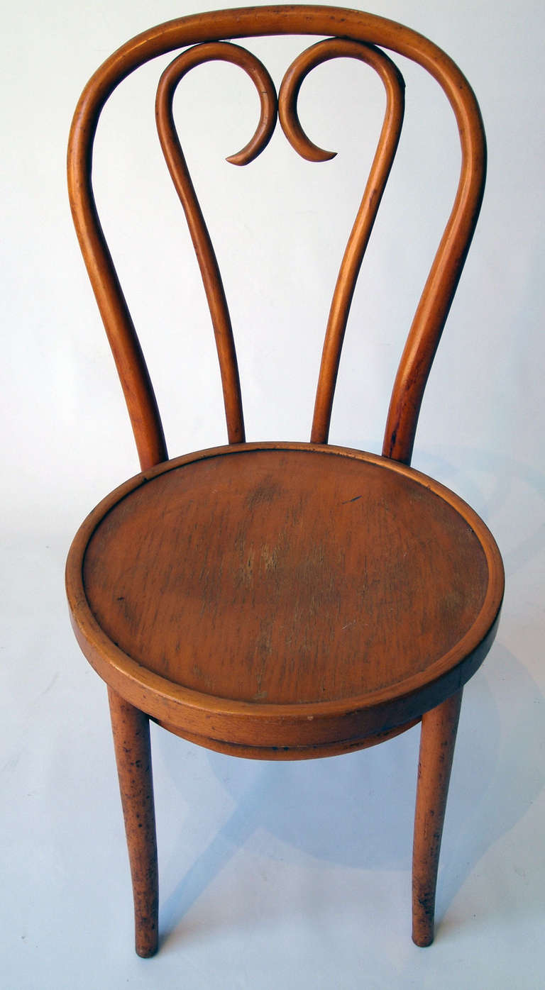 Set of 4 French Bentwood Bistro Chairs 1