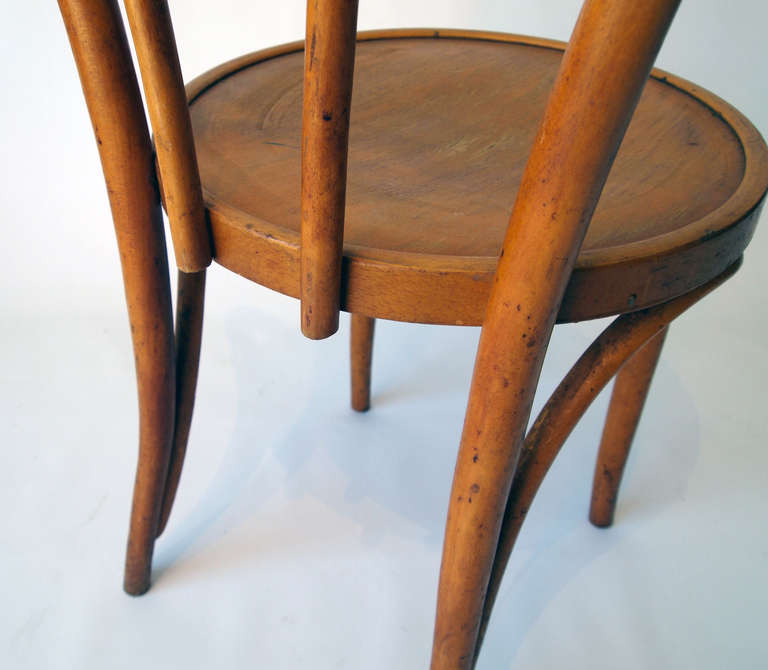 Set of 4 French Bentwood Bistro Chairs 4