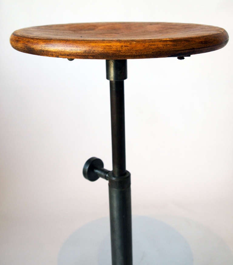20th Century Pair of French Adjustable-Height Industrial Stools