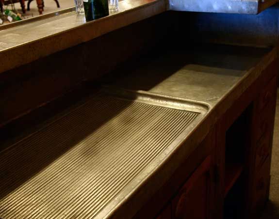 French Art Deco Period Pewter & Oak Bar For Sale 2