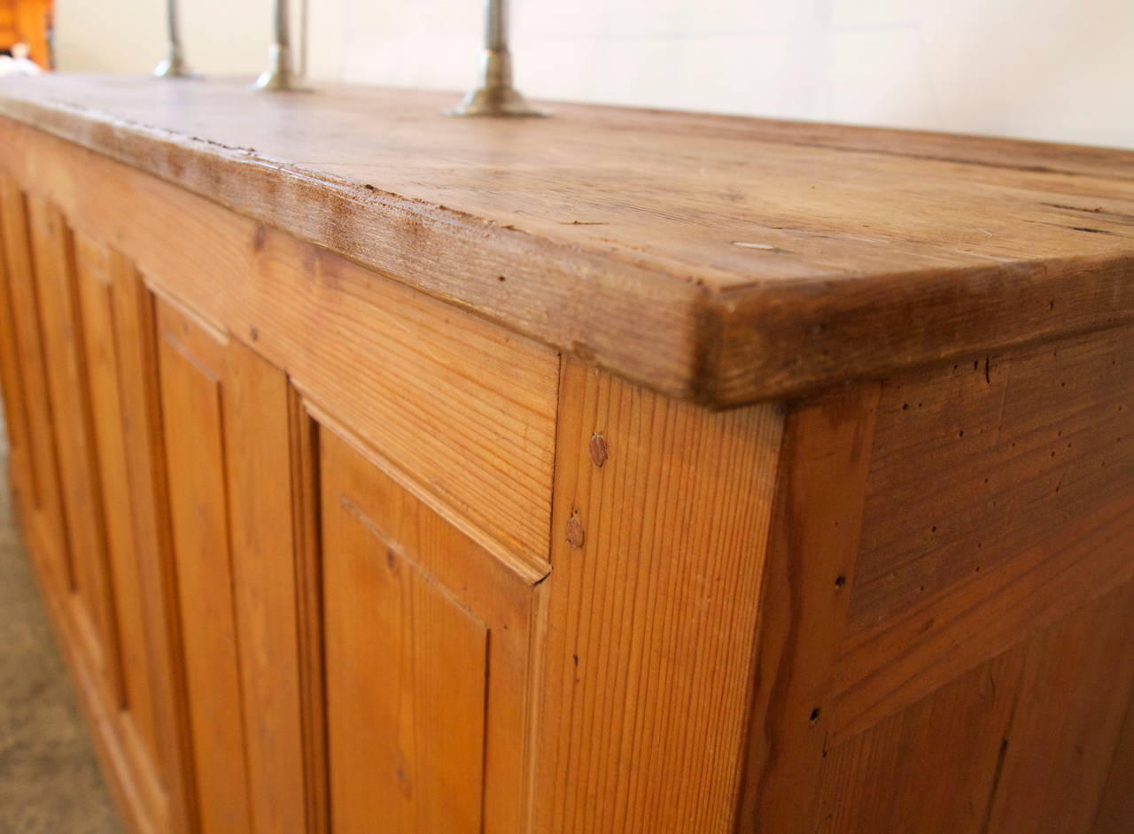 French Merchants Display Counter In Good Condition In San Francisco, CA