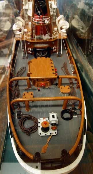 Ship Model 'Abeille' In Excellent Condition In San Francisco, CA