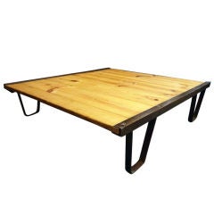 Used Industrial 'Railroad Pallet' Coffee / Cocktail Table