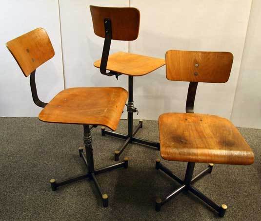 Set of 5 mid century industrial chairs with adjustable height.