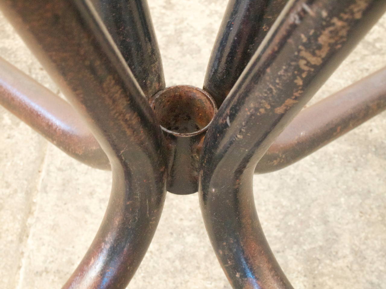 French Mid-Century Metal Bistro Table 2