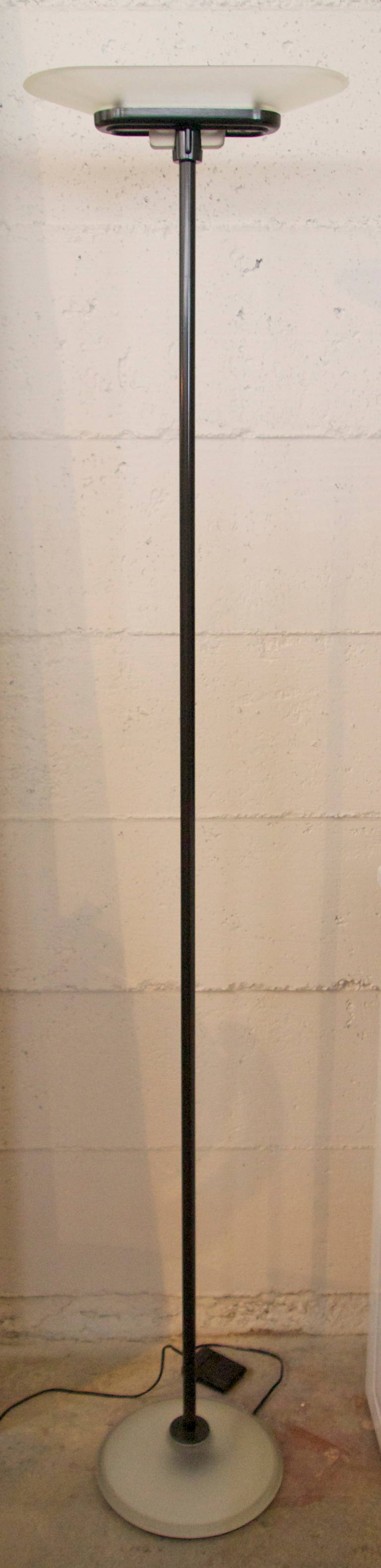 Mid-Century Modern floor lamp or torchere manufactured by Arteluce and designed by King, Miranda and Arnaldi. Circa 1979.