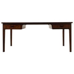 Desk in Rosewood by Ole Wanscher
