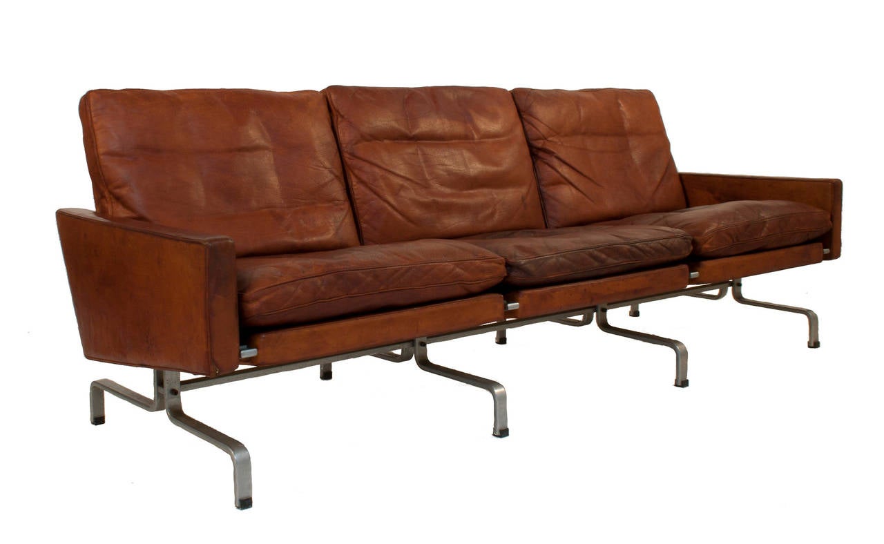 Mid-Century Modern Leather Sofa PK-31/3 by Poul Kjaerholm For Sale