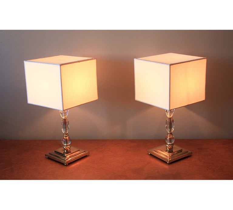 French  Pair of 1930 Bronze and Crystal Lamps from Prince de Galles Hotel