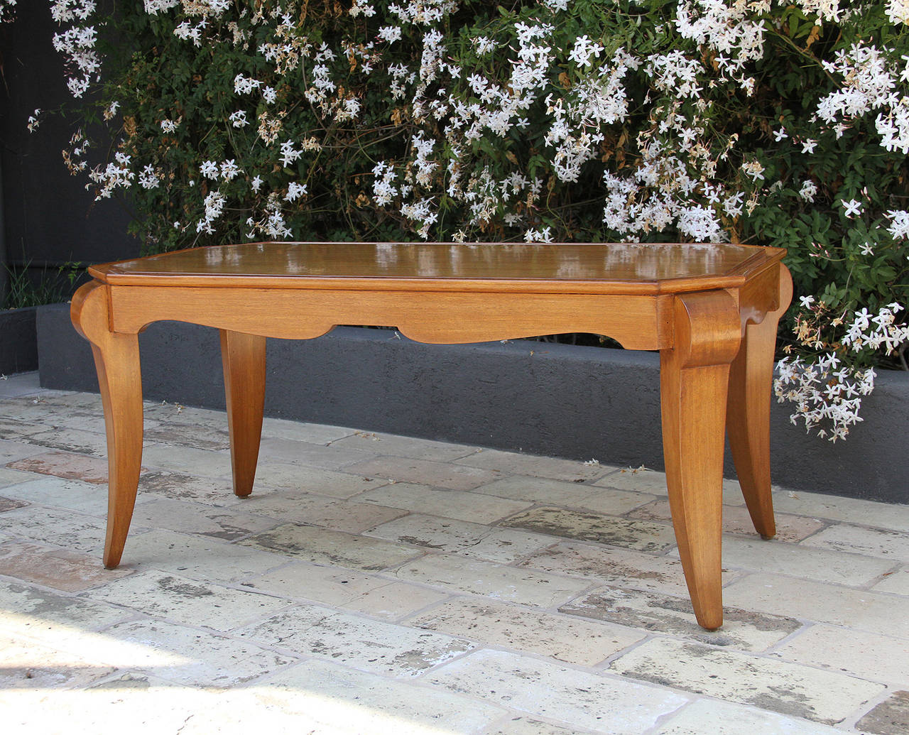 French Art Deco Coffee Table, France, 1940 In Excellent Condition In Encino, CA