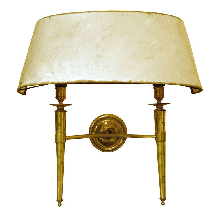 Hotel Prince de Galles Elegante set di 6 lampade in ottone Francia 1940 In condizioni buone in vendita a Encino, CA