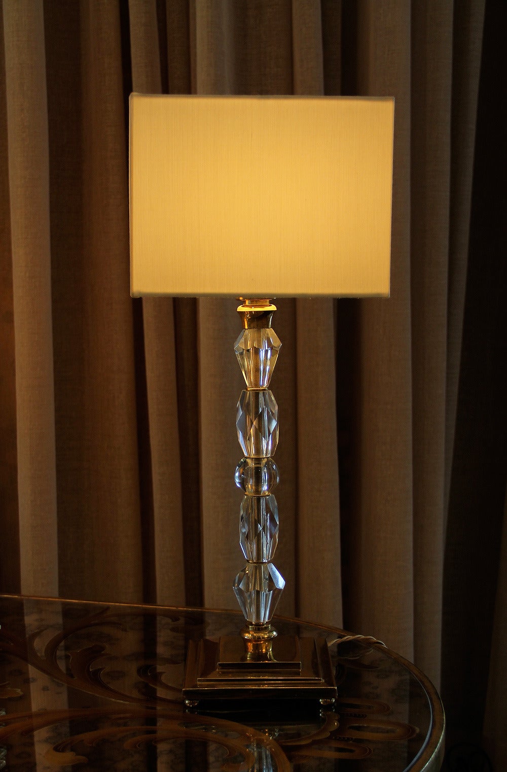 French Pair of 1930 Bronze and Crystal Lamps from Prince De Galles Hotel