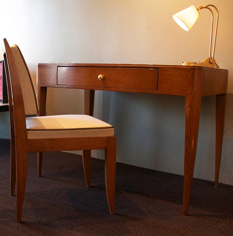 E.J. Ruhlmann: Rare And Elegant 1930 Desk In Oak And Ash In Excellent Condition In Encino, CA