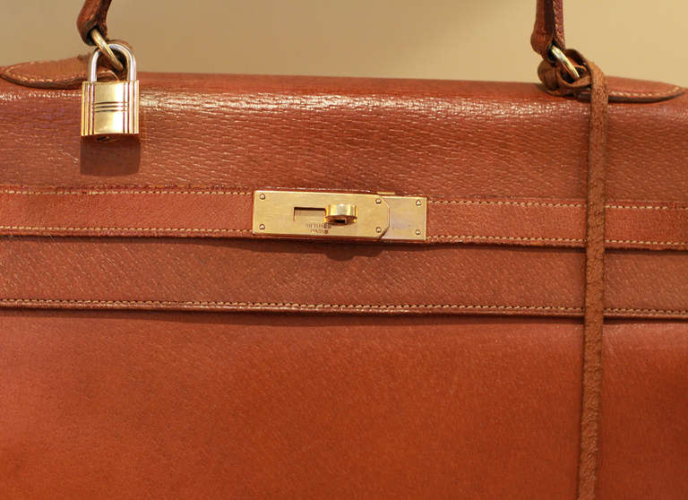 Mid-20th Century Kelly Camel Leather Bag By Hermes