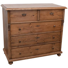 Pine Chest of Drawers