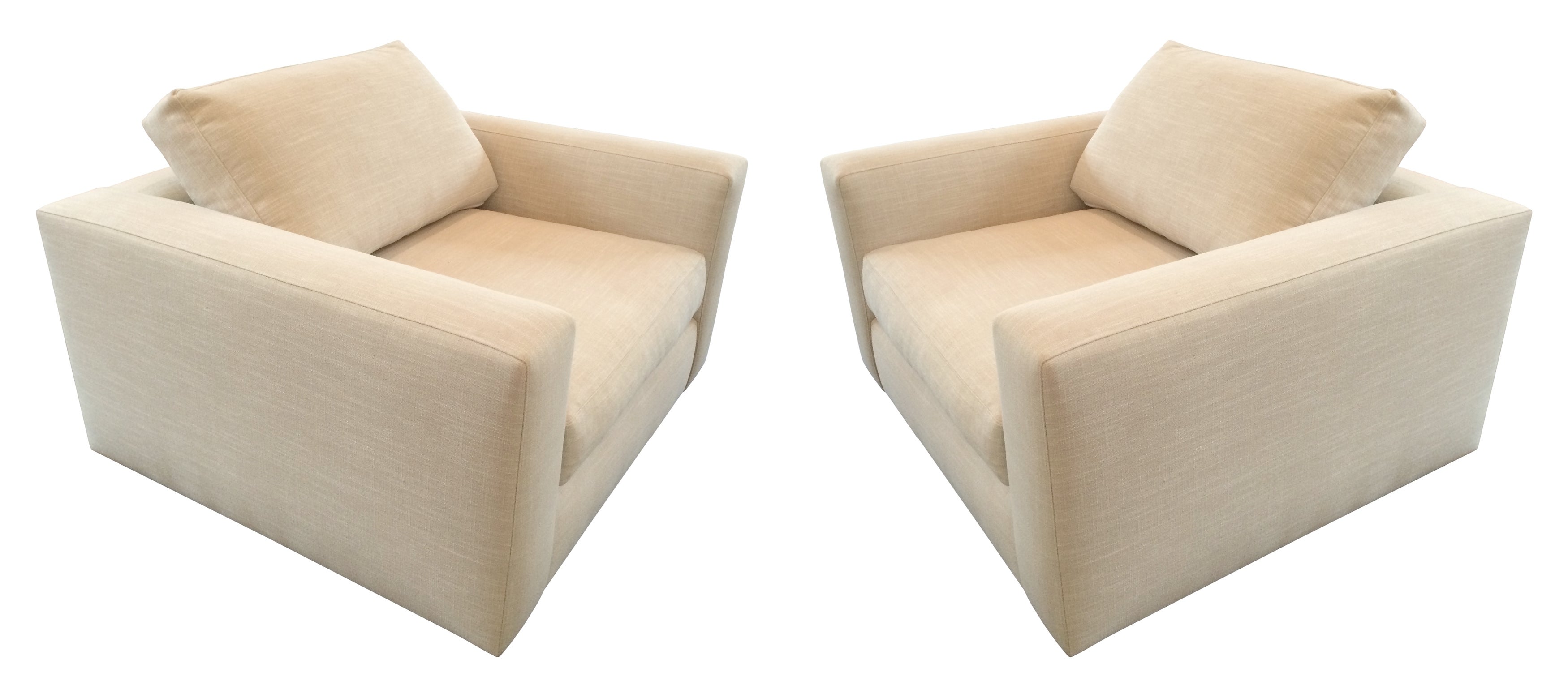 Stunning Pair of Wide Lounge Chairs in Cream Linen Upholstery For Sale