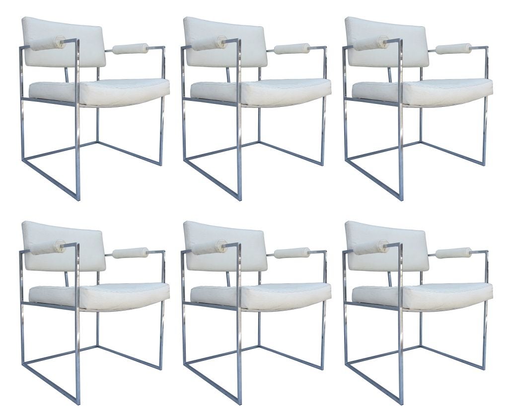 Beautiful minimalistic armchairs designed by Milo Baughman and manufactured by Thayer Coggin.
The chairs date form the 1970s and they are one of Baughman's most acclaimed designers.

The chairs are just beautiful, very architectural lines, the
