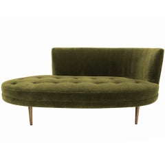 Stunning Chaise With Tufted Seat 