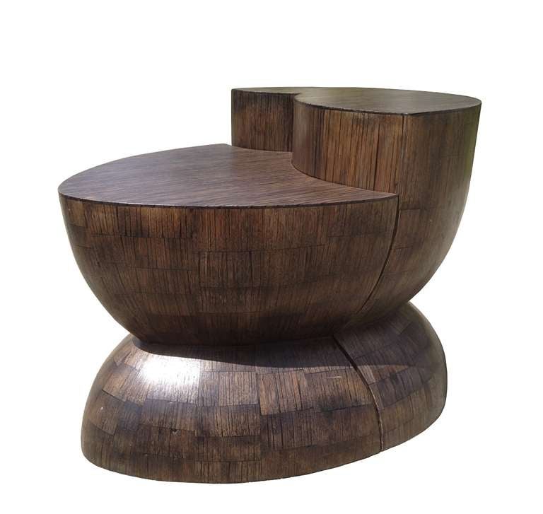 Beautiful side table designed and manufactured by R&Y Augousti.
These tables are made in Paris and are labeled as such, the tables are designed to be displayed next to each other and can be flushed against each other or a few inches apart for a