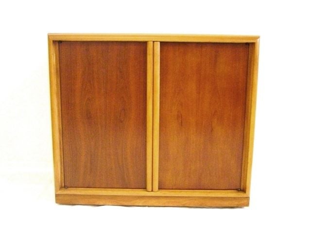 TH Robsjohn Gibbings for Widdicomb 1960'S Cabinet