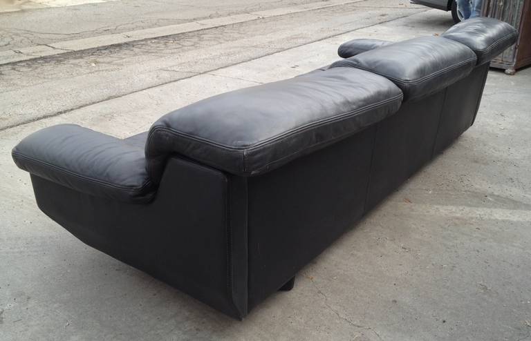 zani sofa