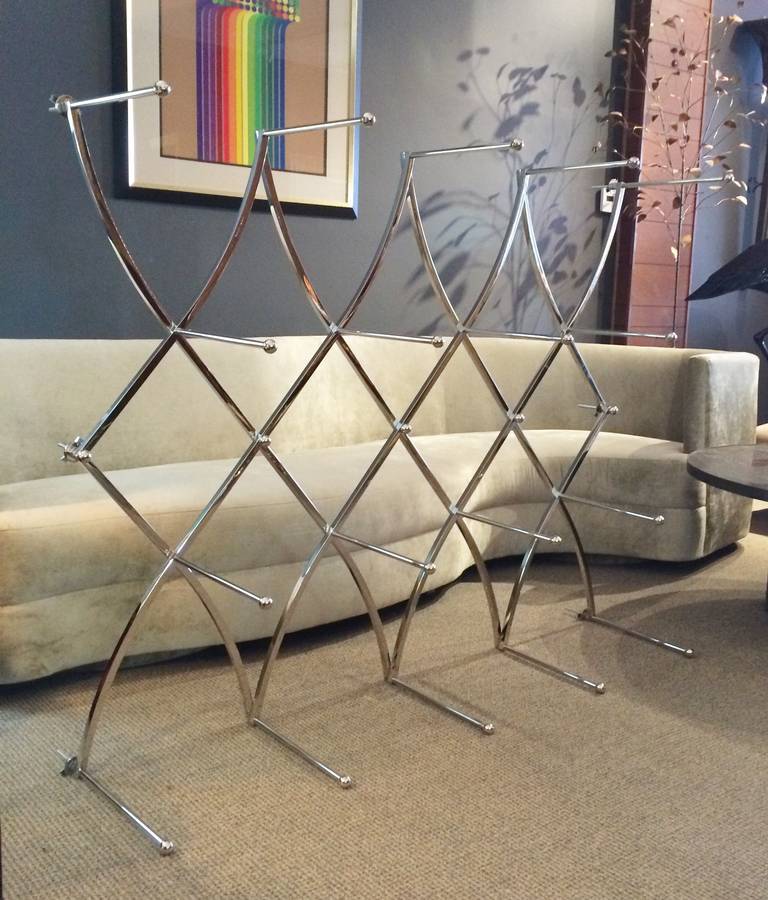Beautiful wall shelving unit designed in 1965 by Charles Hollis Jones as a compliment to the 