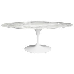 Saarinen Tulip Oval Dining Table For Knoll in Calacatta Marble
