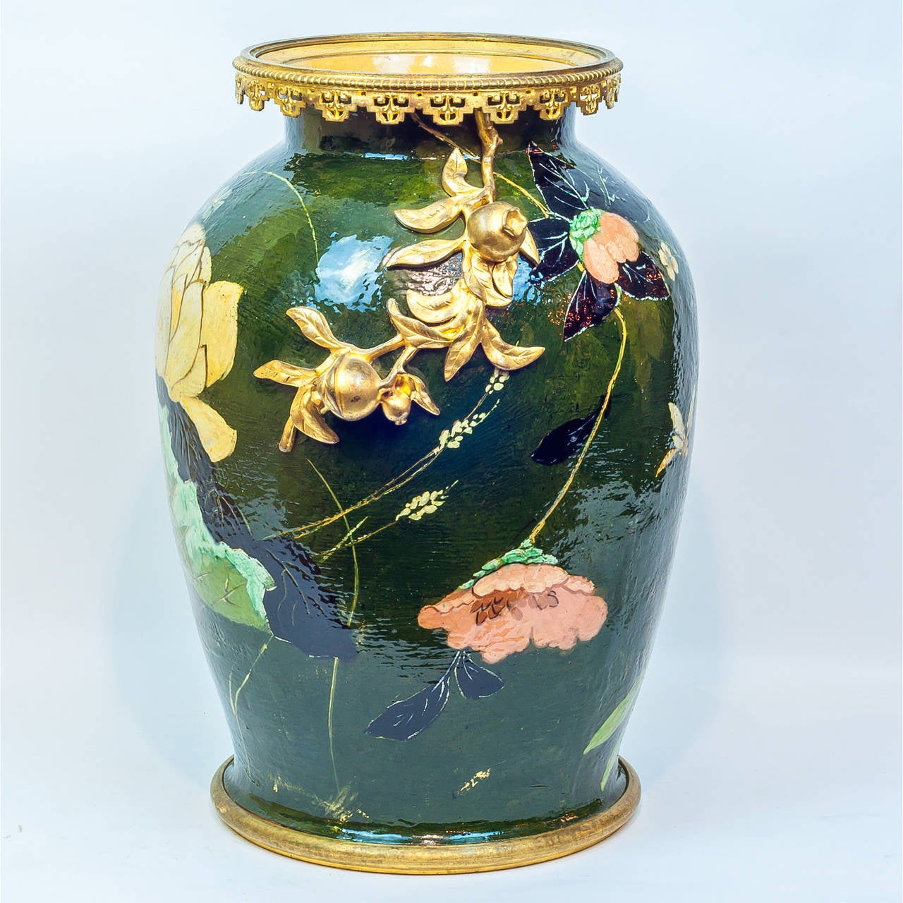 An unusual French porcelain and bronze aesthetic vase with floral decorations.
Stock number: DA23.