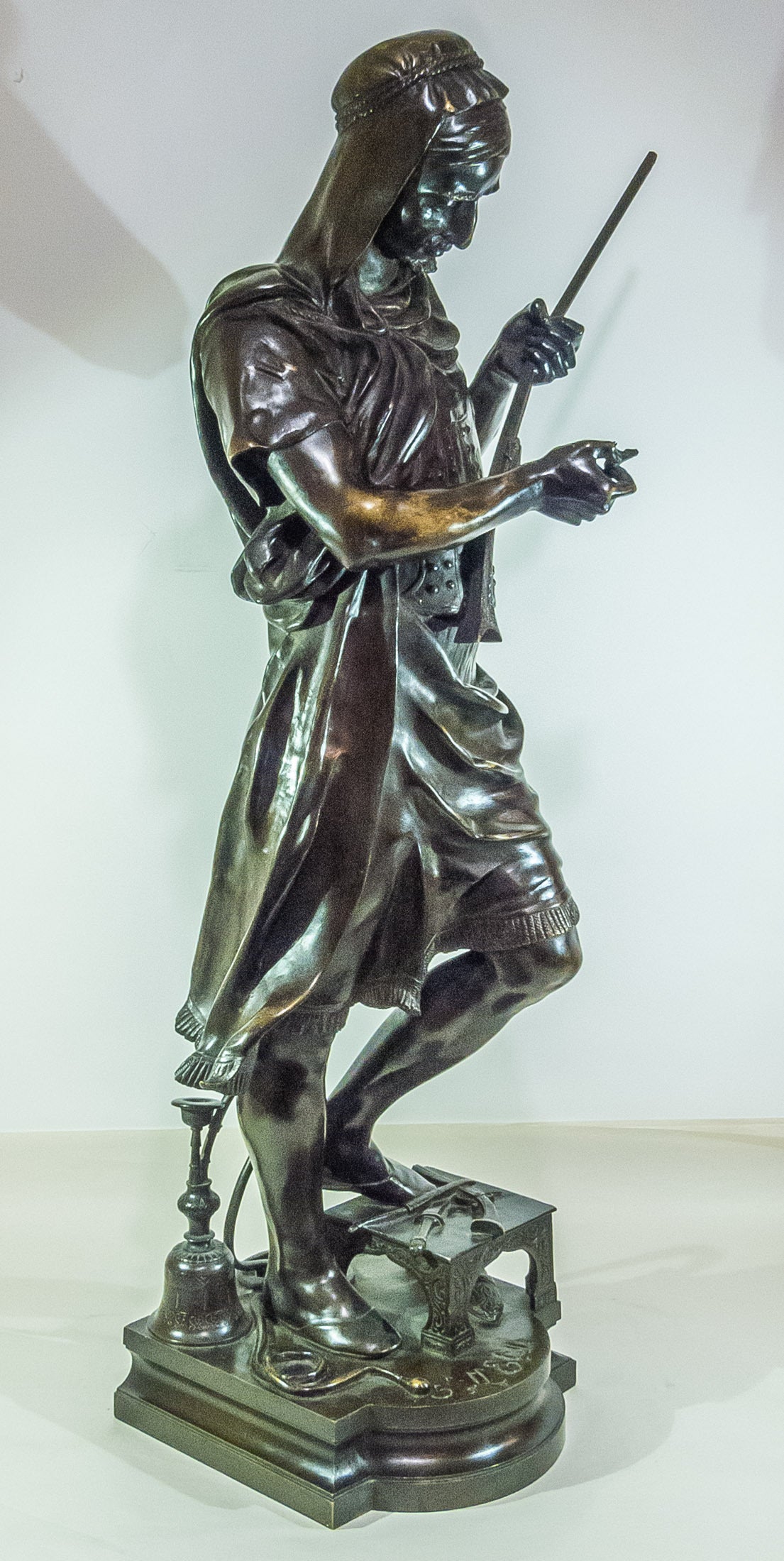 Orientalist Patinated Bronze Figure of a Standing Warrior Holding His Rifle