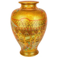 Japanese Satsuma Porcelain Pottery Vase with Painted Figures