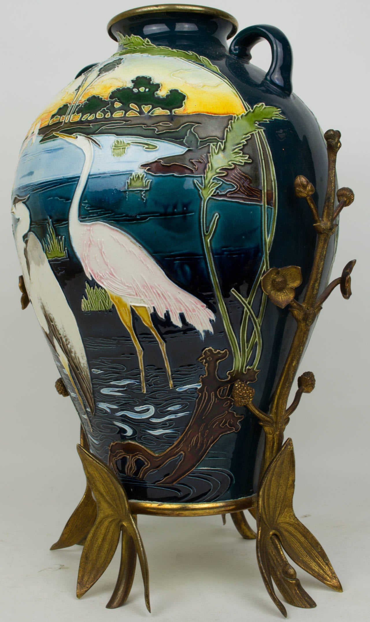 Aesthetic Porcelain and Bronze Vase with Bird Decorations