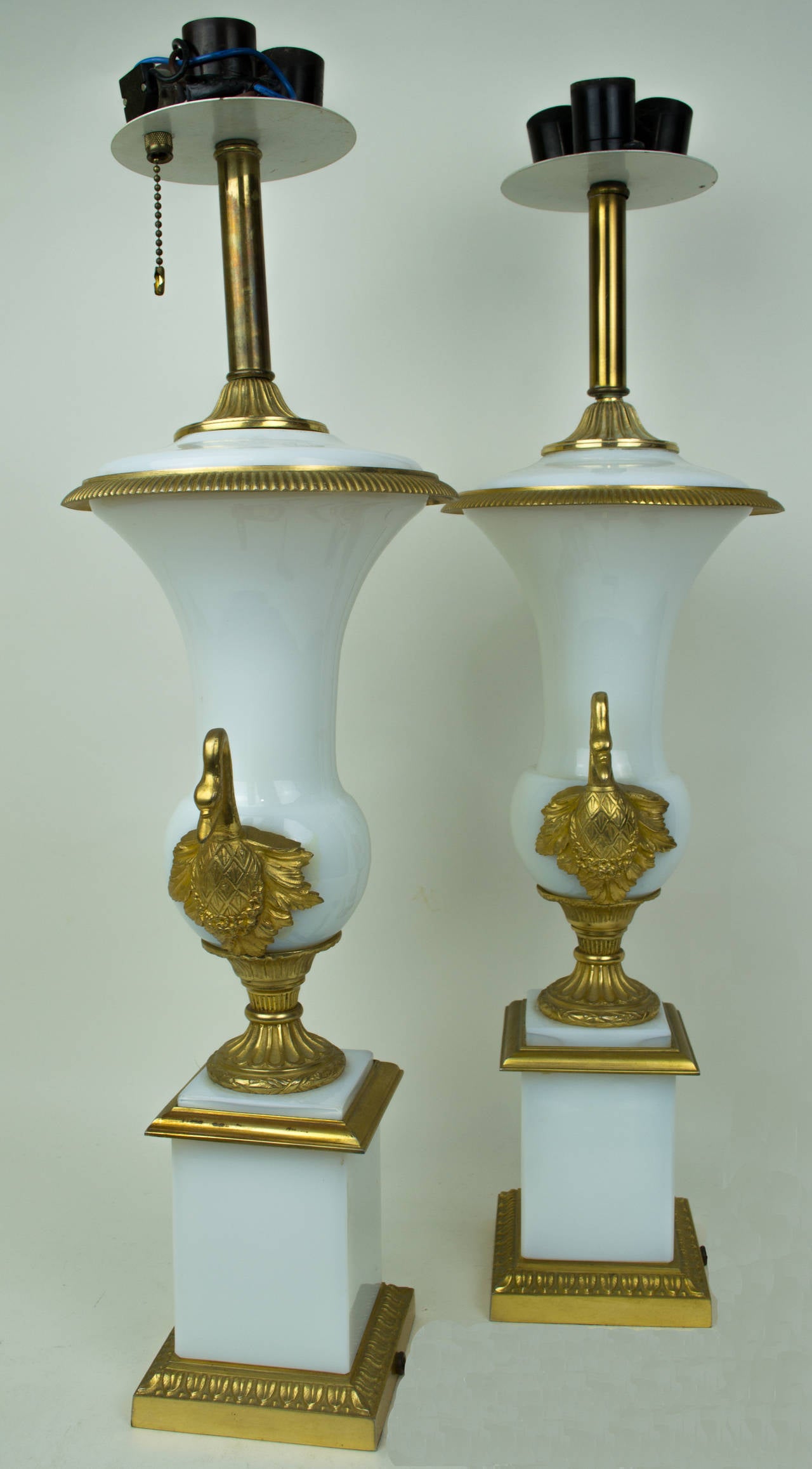 Pair of White Opaline and Bronze Neoclassical Lamps with Swan Handles
Stock Number: DA98