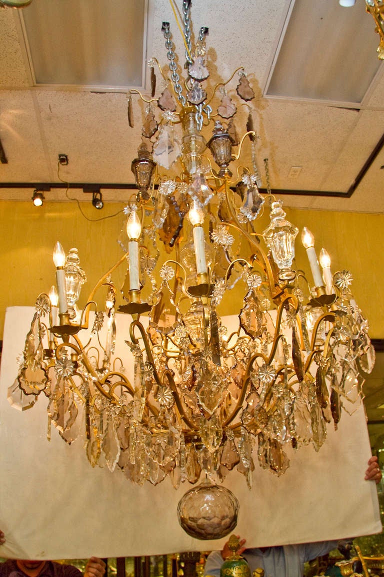Monumental Amethyst Colored and Crystal Twelve-Arm Chandelier in Bagues Style 2