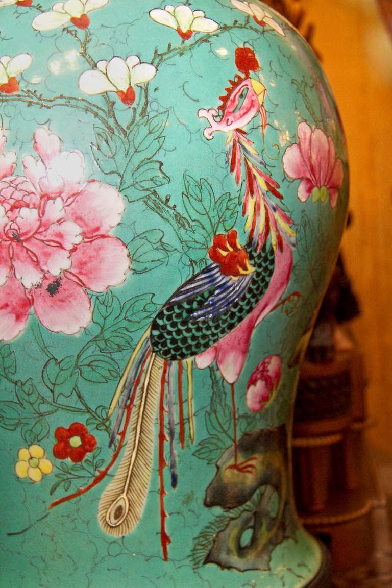Hand-Painted Pair of Chinese Famillie Rose Table Lamps For Sale