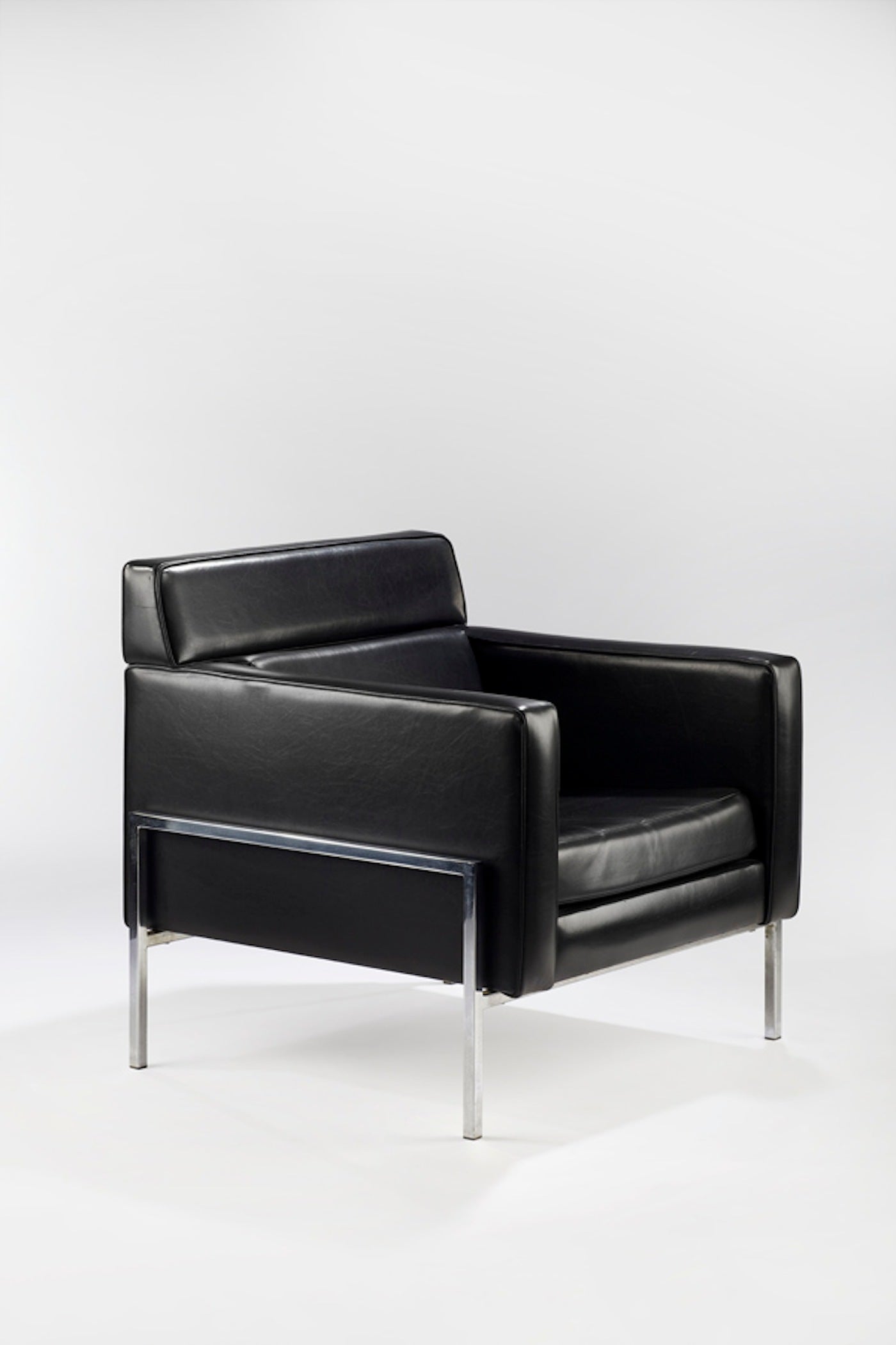 Pair of 1960s Thonet Armchairs by Pierre Paulin For Sale