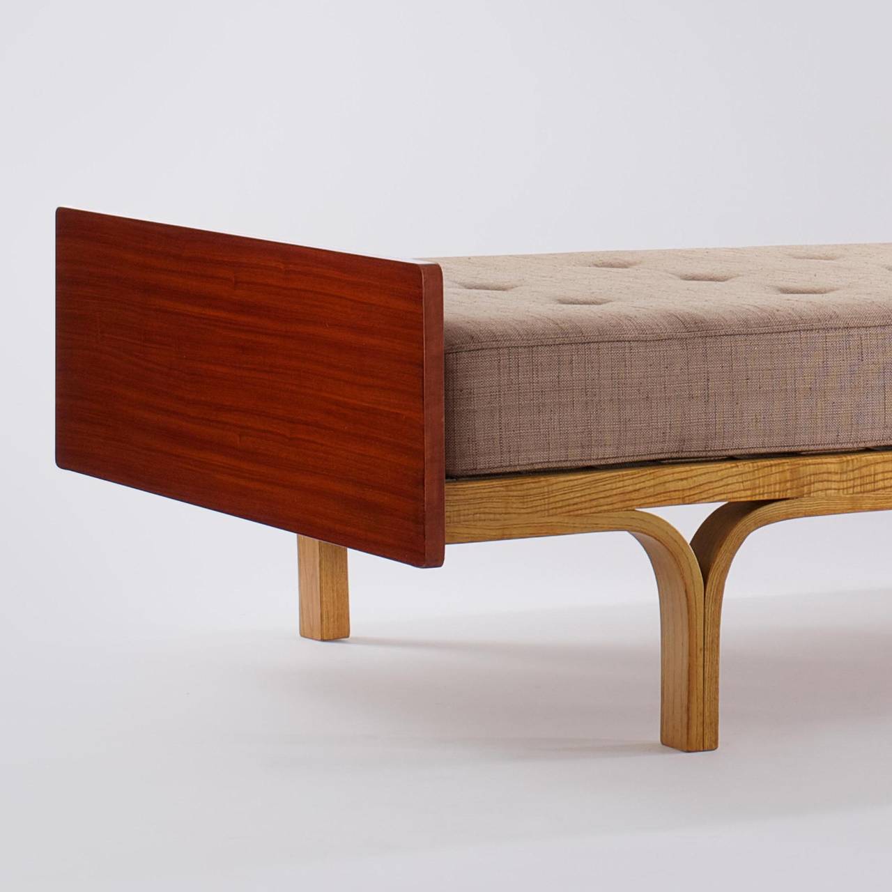 1950s daybed by Joseph Andre Motte.
Edition Charron.

About the designer: Joseph Andre´ Motte (1925-2013) was a member of the young generation of French designers that emerged immediately following World War II and included Pierre Guariche,