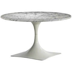 Variation on M400 Series Table by Roger Tallon