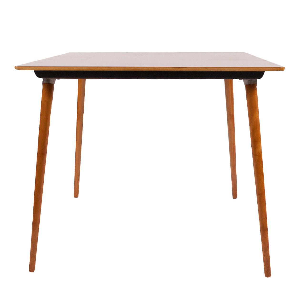 DTW-40 Dowel Leg Card Table by Charles Eames