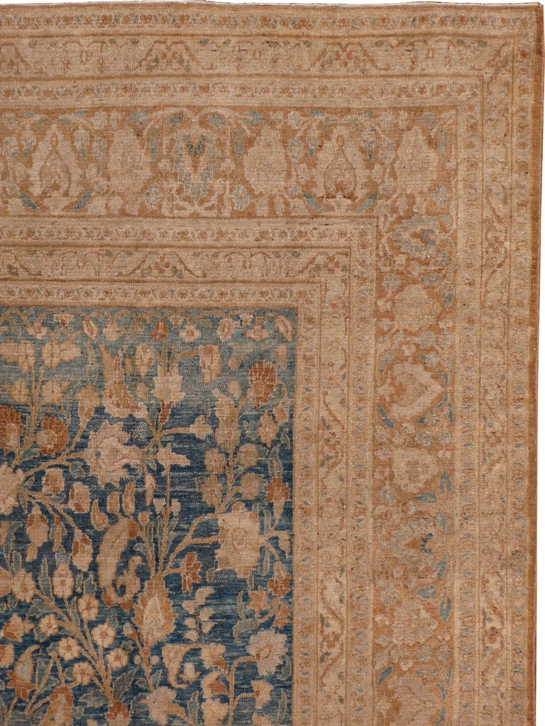 Antique Persian Khorassan Rug In Good Condition For Sale In New York, NY
