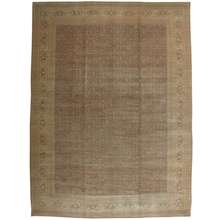 Antiker persischer Täbris-Teppich