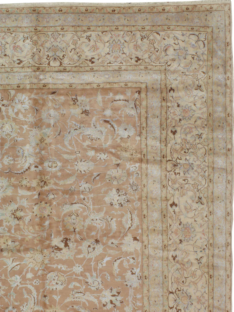 Vintage Persian Nain Rug In Good Condition For Sale In New York, NY