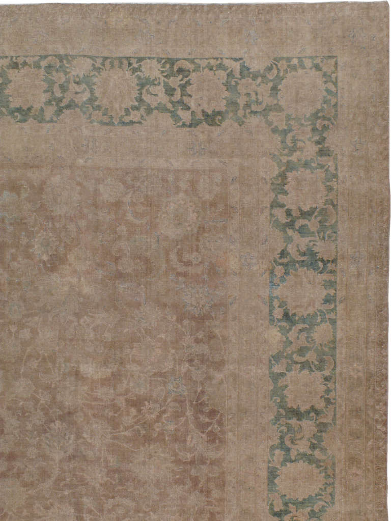 Antique Persian Tabriz Rug In Good Condition For Sale In New York, NY
