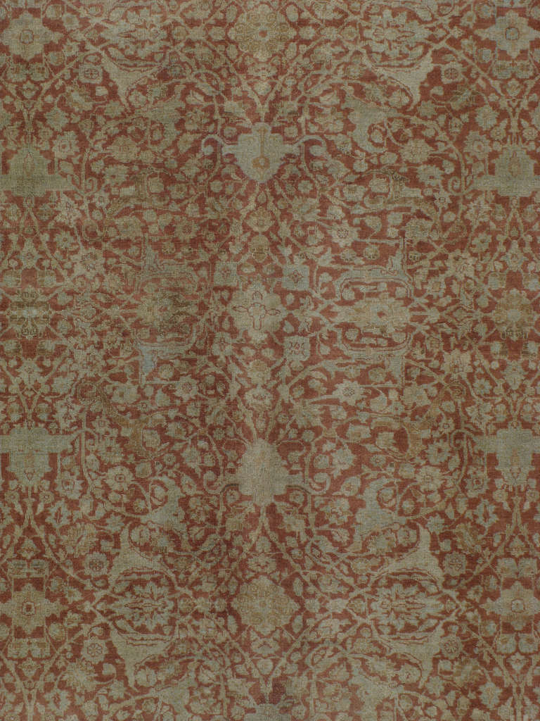 Un tappeto persiano Tabriz del primo quarto del XX secolo.